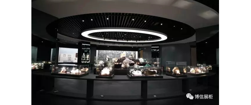 博物（wù）館（guǎn）展櫃