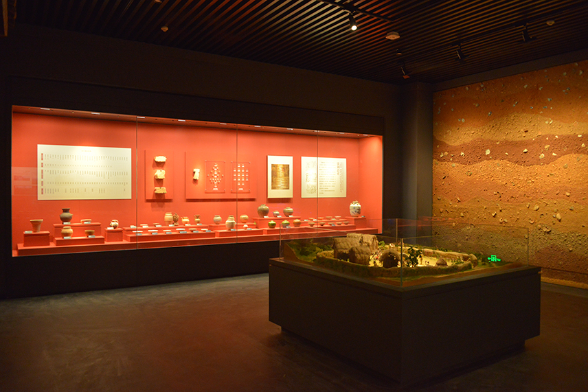 東源縣博物館展櫃